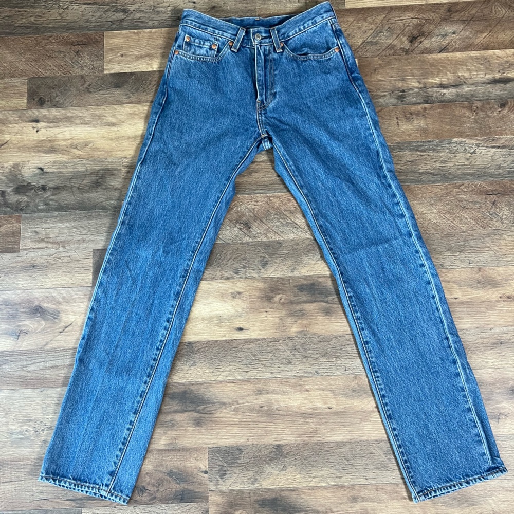 505 Levi’s jeans no distress excellent condition W28 L32